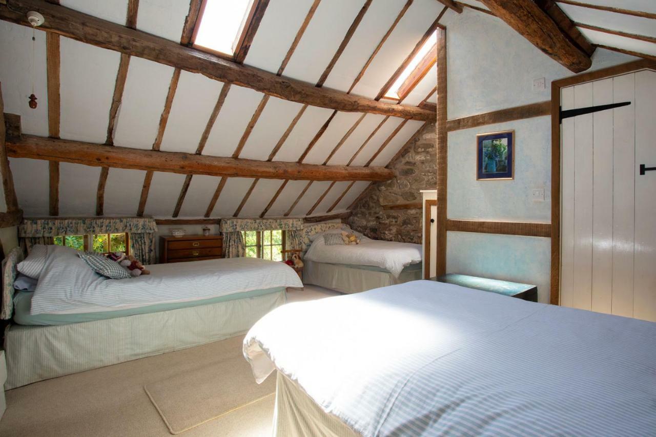 Dolgenau Cottages Trefeglwys Extérieur photo